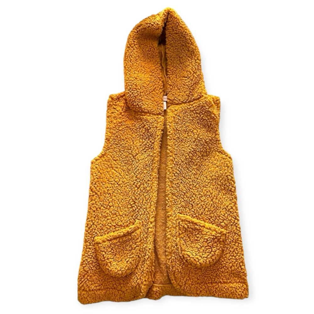 Harlow & Rose Hooded Vest
